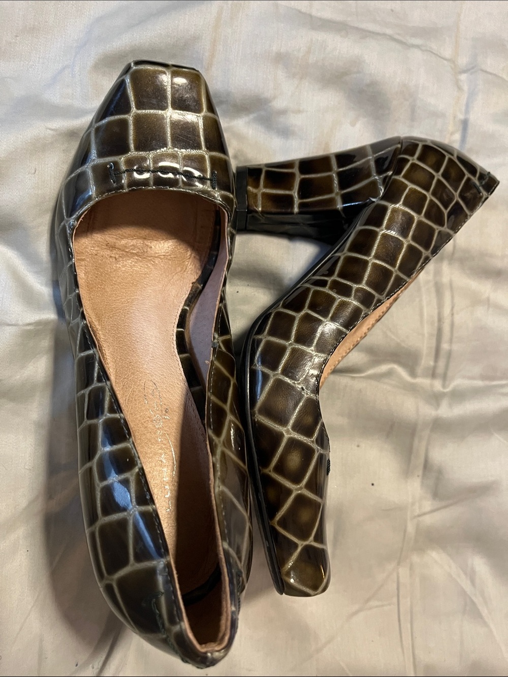 Croc-Embossed Mid Heel Pumps in Dark Olive